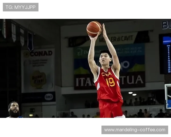 任骏飞领衔球队奋战新赛季展现篮球激情与团队精神的完美结合 任骏飞领衔球队奋战新赛季展现篮球激情与团队精神的完美结合