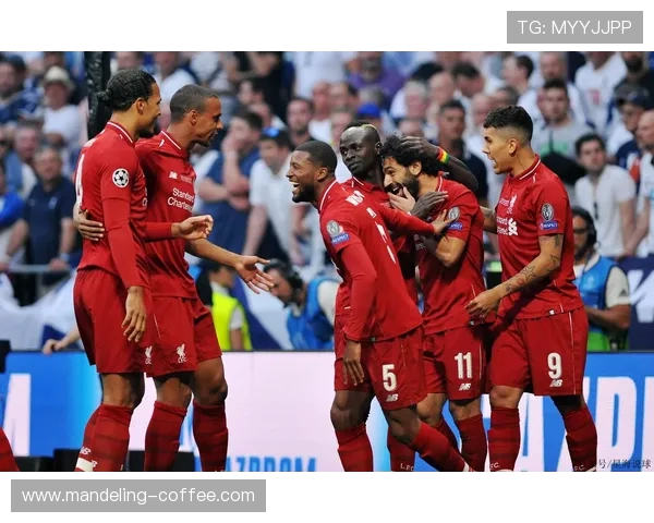 利物浦与利兹联精彩对决重播回顾赛场瞬间与精彩进球分析 利物浦与利兹联精彩对决重播回顾赛场瞬间与精彩进球分析