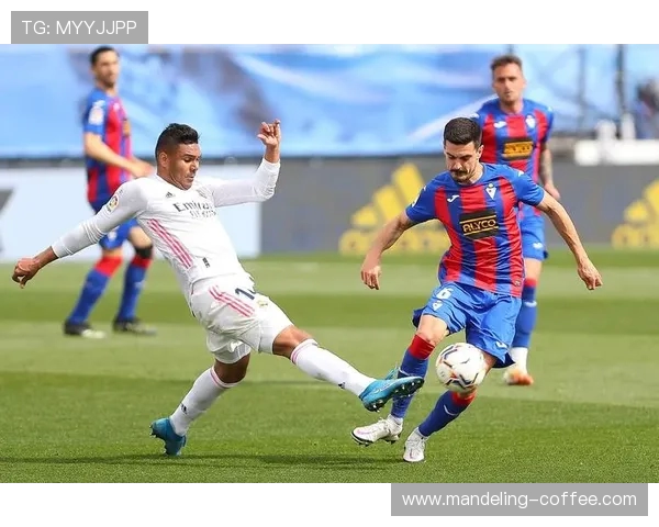 巴伦西亚与埃瓦尔激战正酣比分揭晓引发球迷热议