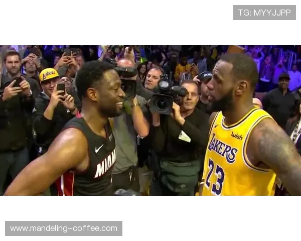 里昂与莫陆军激战正酣谁能在这场对决中笑到最后