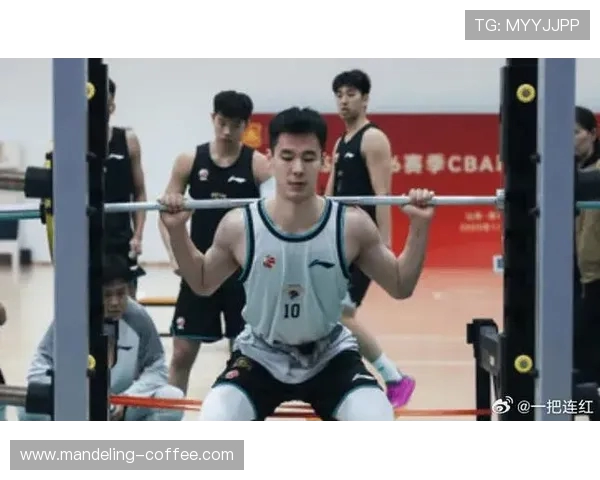 郭昊文：从篮球新星到国家队希望之光的成长历程与未来展望